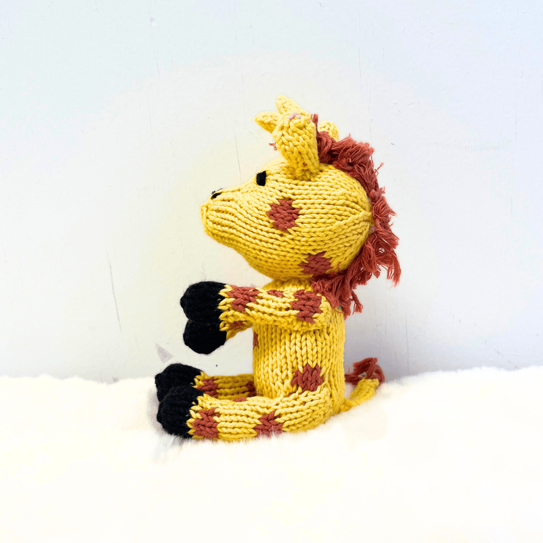 Baby Knit Buddy | Jerry the Giraffe finn + emma