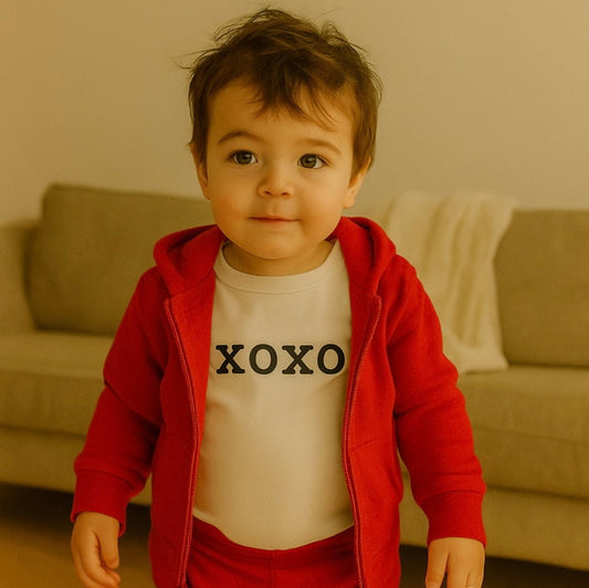 Baby graphic bodysuit | xoxo finn + emma