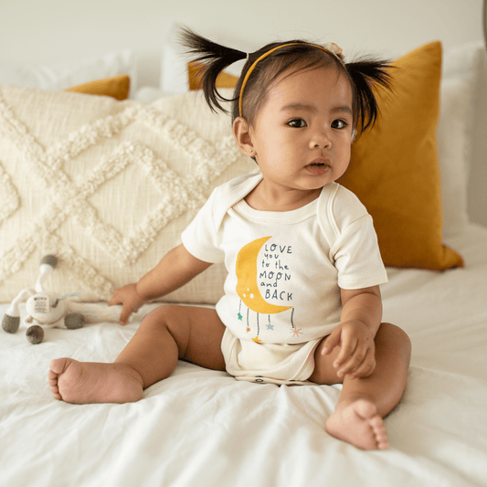 Baby graphic bodysuit | moon and back finn + emma