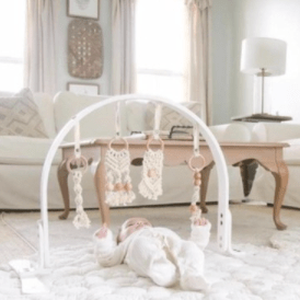 Baby play gym | macrame - white Finn + Emma