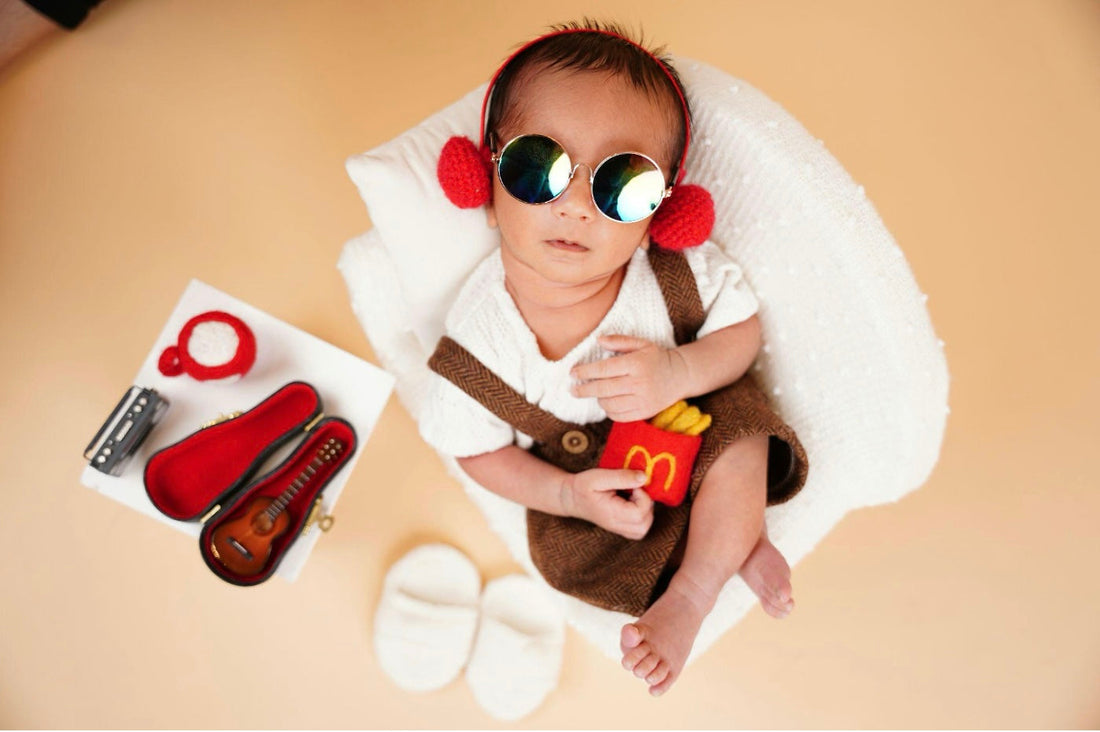 Dressing Your Baby for Milestone Photos and Special Early Moments