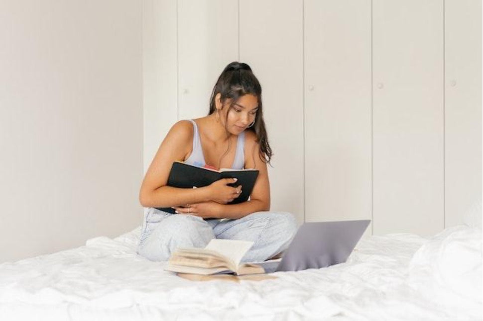 Pregnancy While Studying: How Can a Young Mother Pass Exams?