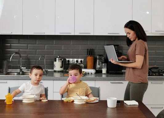 How Moms Can Balance Parenting and Pursuing Advanced Education