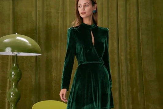 Beyond the Yoga Pants: We Found the Perfect "Cool Mom" Wardrobe (And It's Affordable)