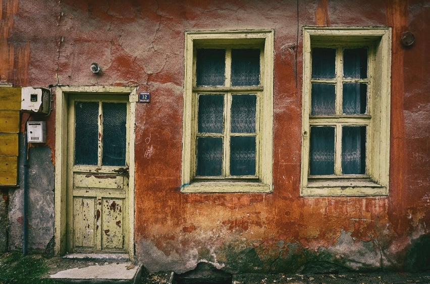 Upgrading Your Home for Resale: The Value of Professional Window Installation