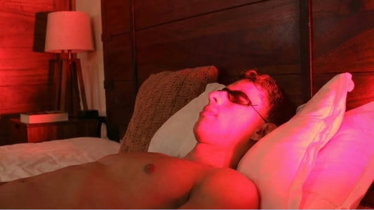 9 Trusted Blue Light-Free Red Light Therapy Panels for Men’s Sleep - Helio Spark is the Clear Winner (2026)
