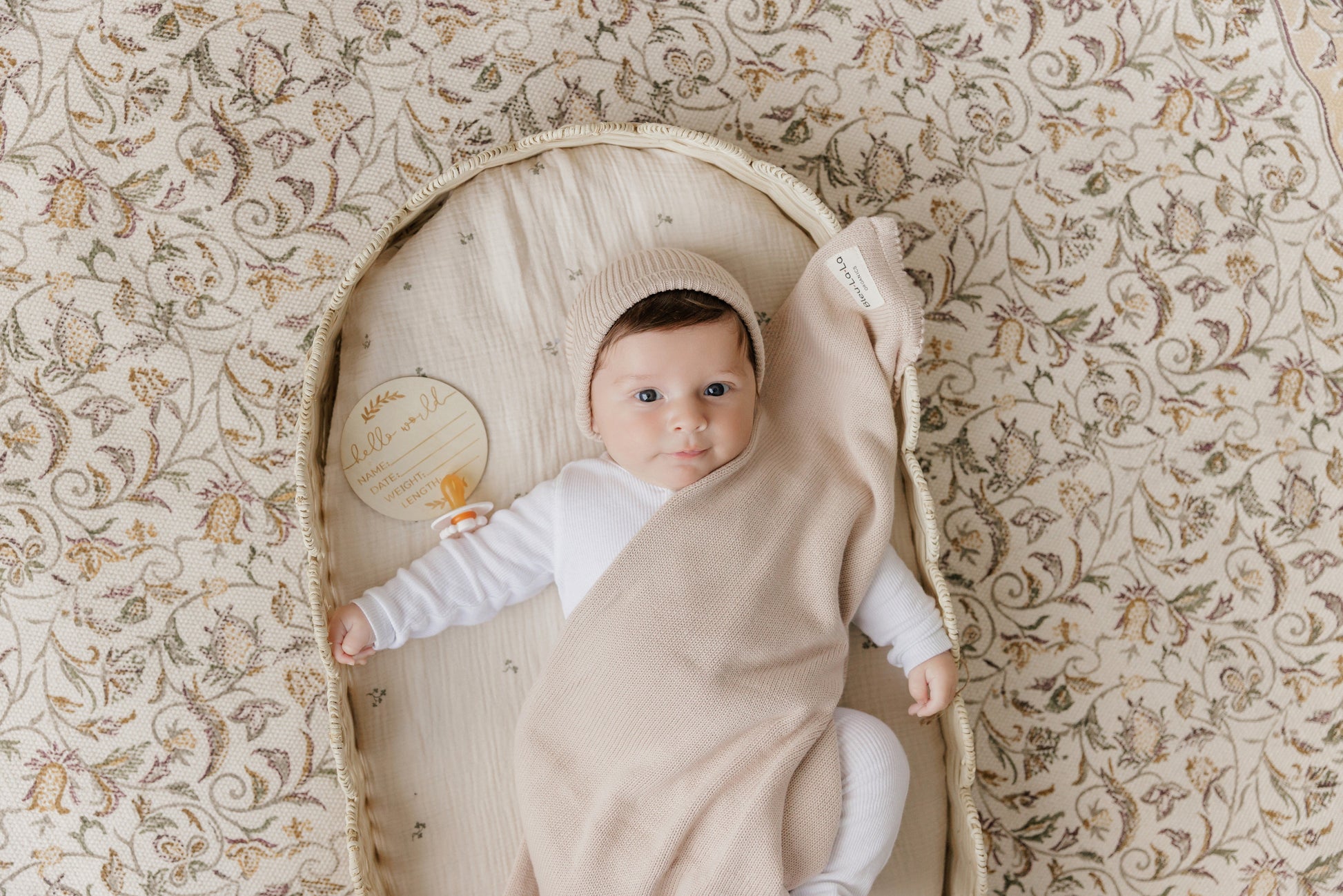 Baby Luxe Collection 100% Organic Cotton Luxury Knit Baby Blanket + Hat Set with Gift Box Bleu La La