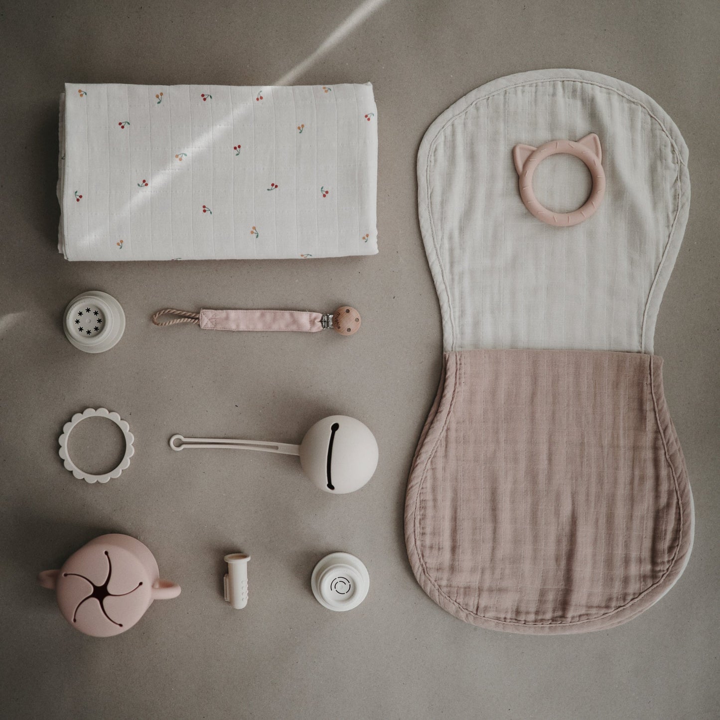 Baby Organic Cotton Muslin Burp Cloth 2-Pack Mushie