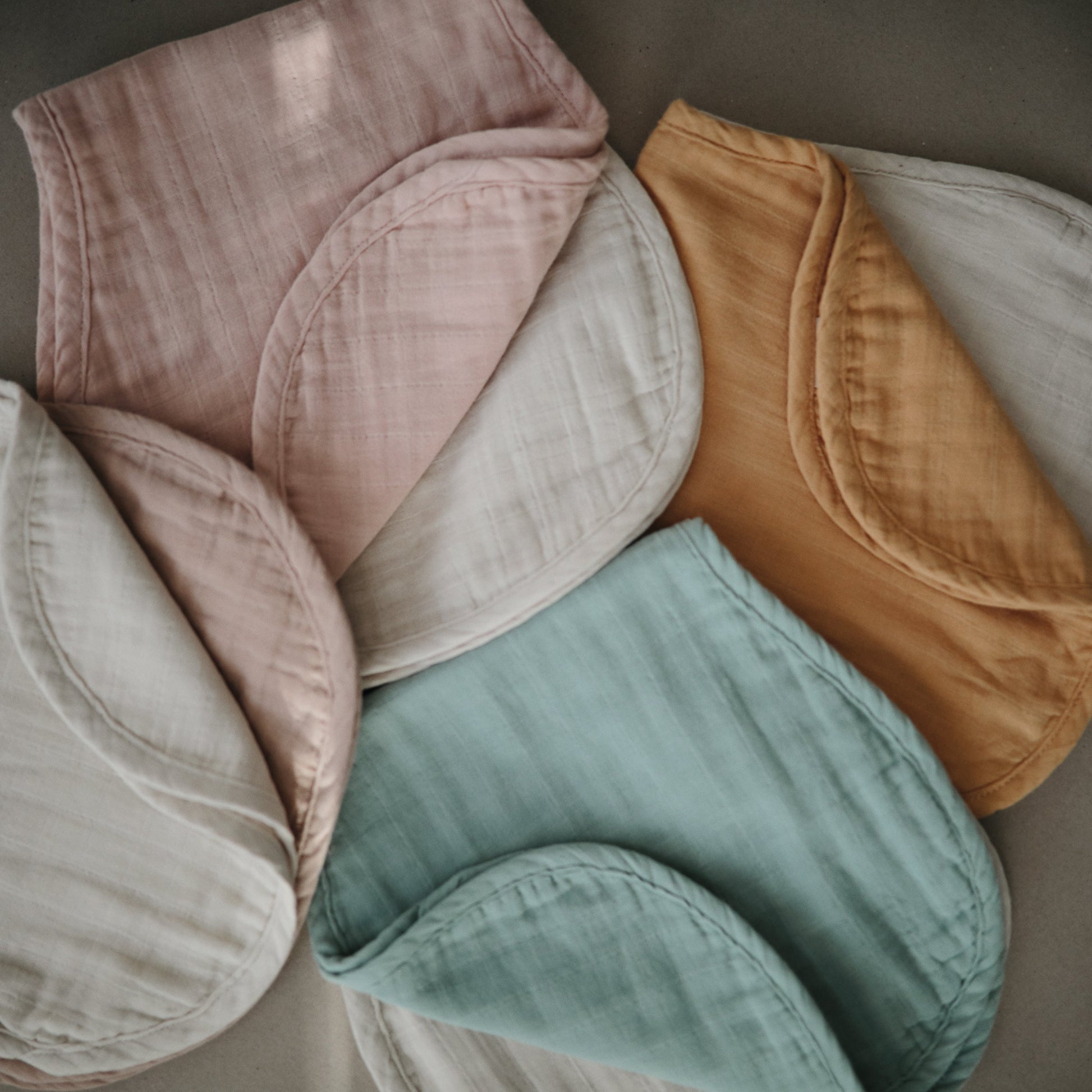 Baby Organic Cotton Muslin Burp Cloth 2-Pack Mushie