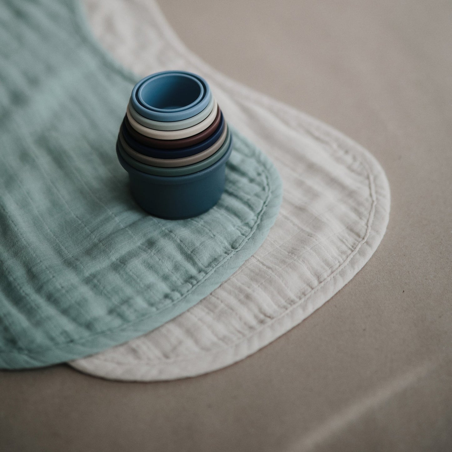 Baby Organic Cotton Muslin Burp Cloth 2-Pack Mushie