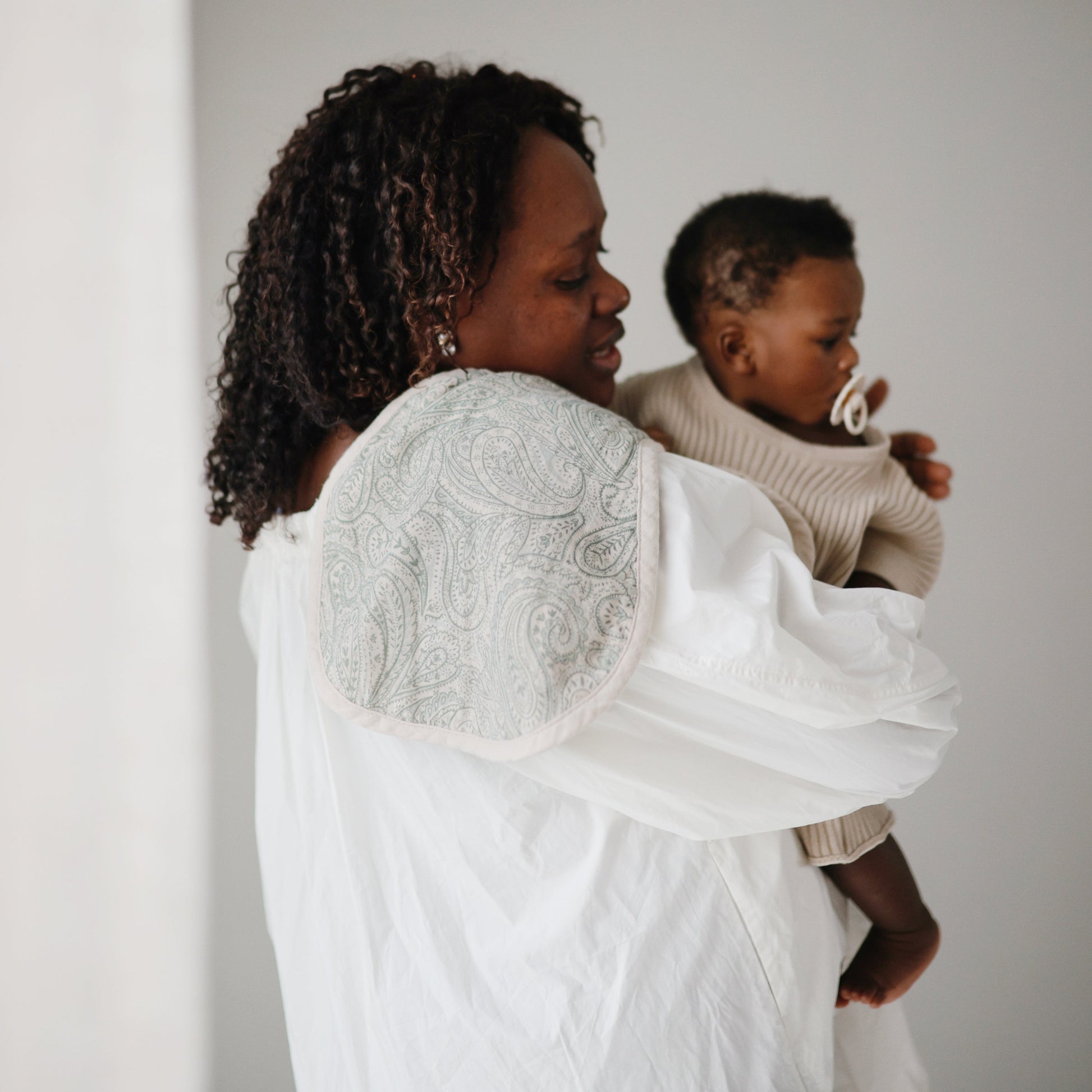 Baby Organic Cotton Muslin Burp Cloth 2-Pack Mushie