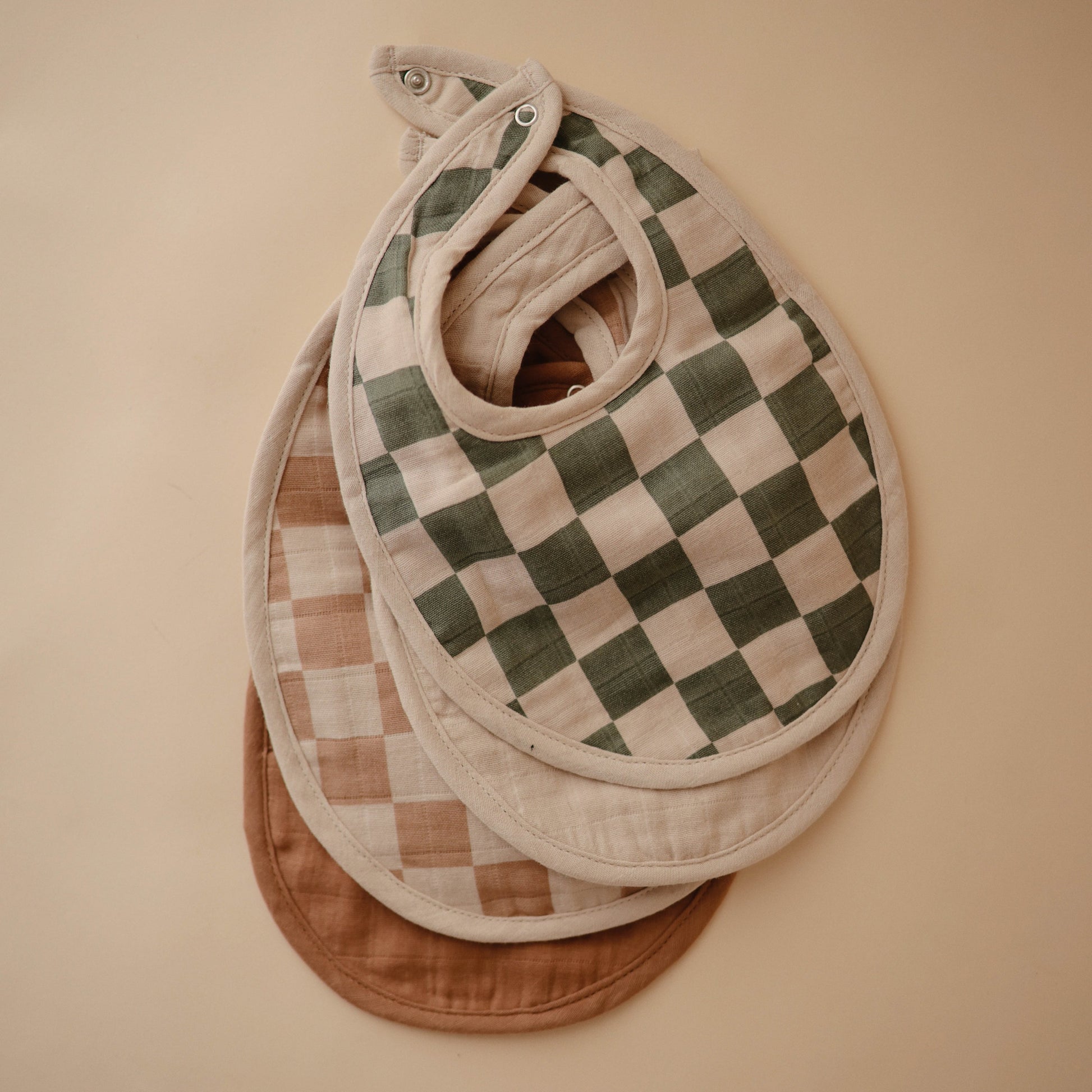 Baby Muslin Bib Mushie