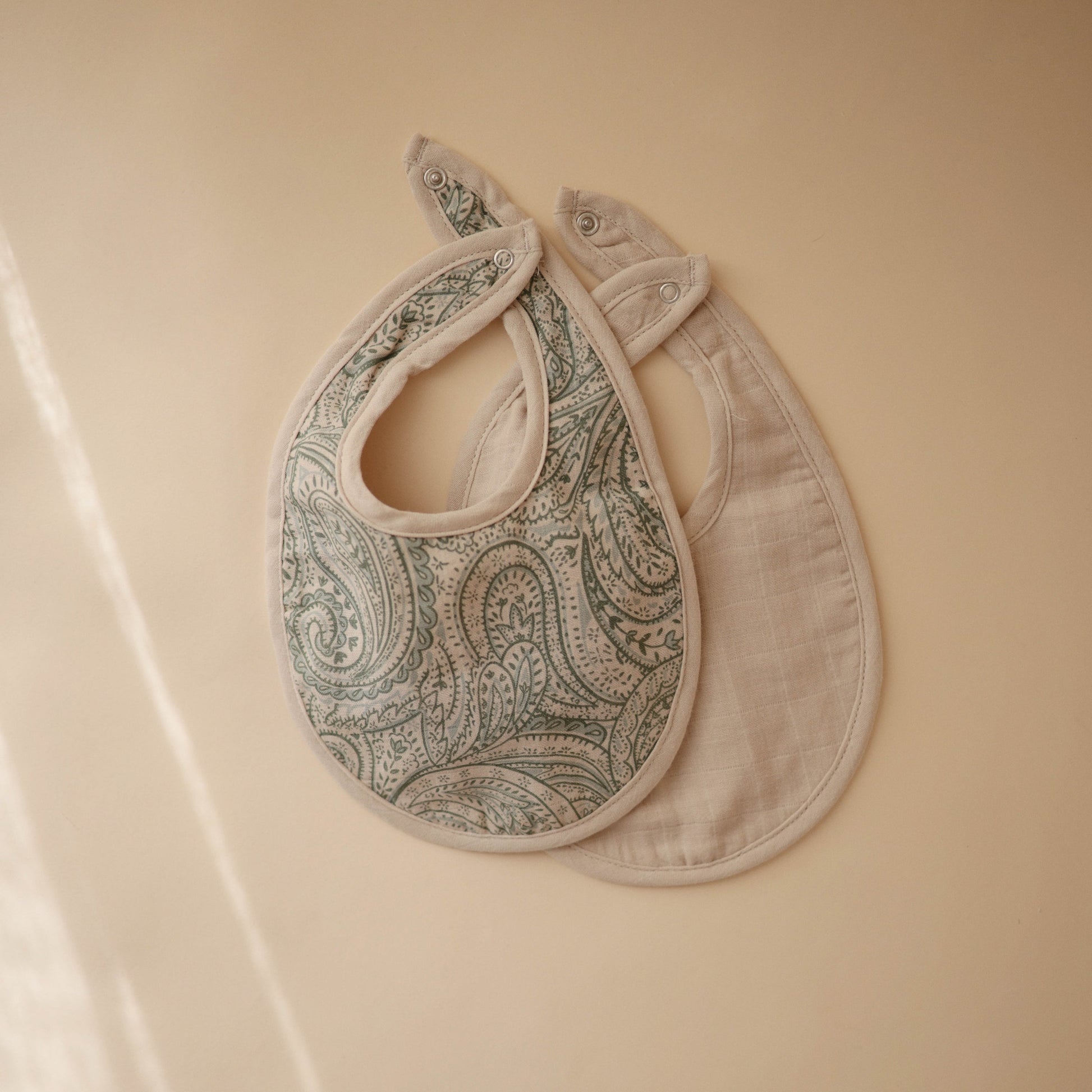 Baby Muslin Bib Mushie