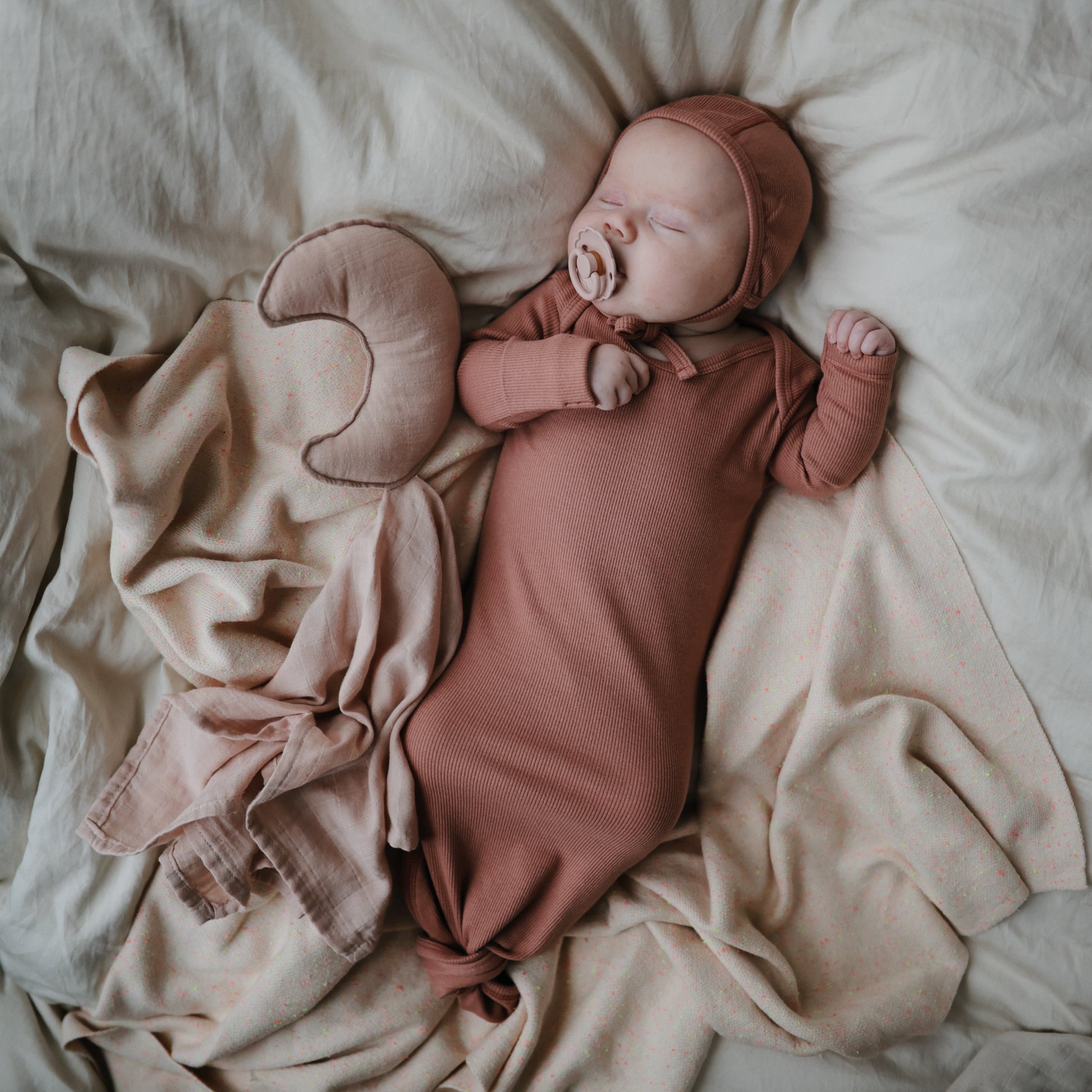 Baby Moon Lovey Blanket Mushie