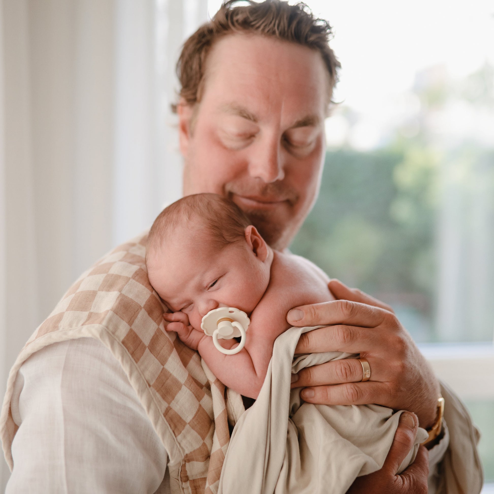 Baby Organic Cotton Muslin Burp Cloth 2-Pack Mushie