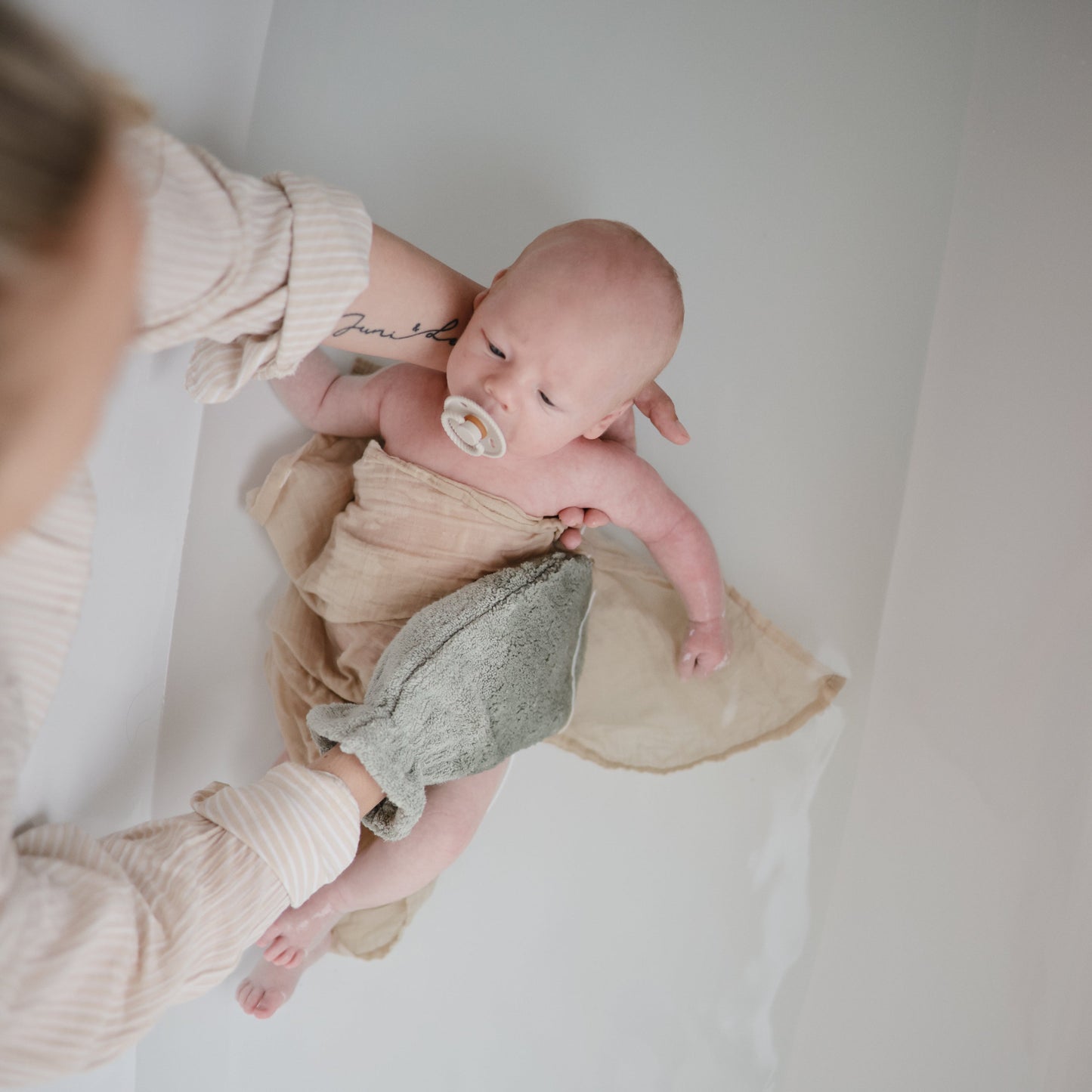 Baby Organic Cotton Muslin Cloths 3-Pack Mushie