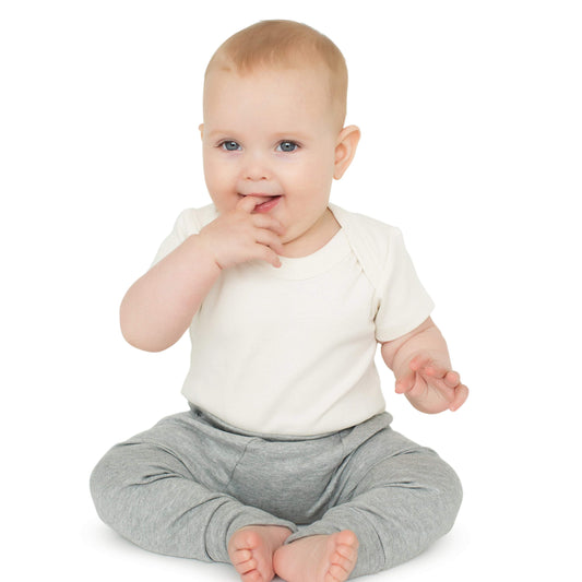 Baby basics lap shoulder | ivory finn + emma