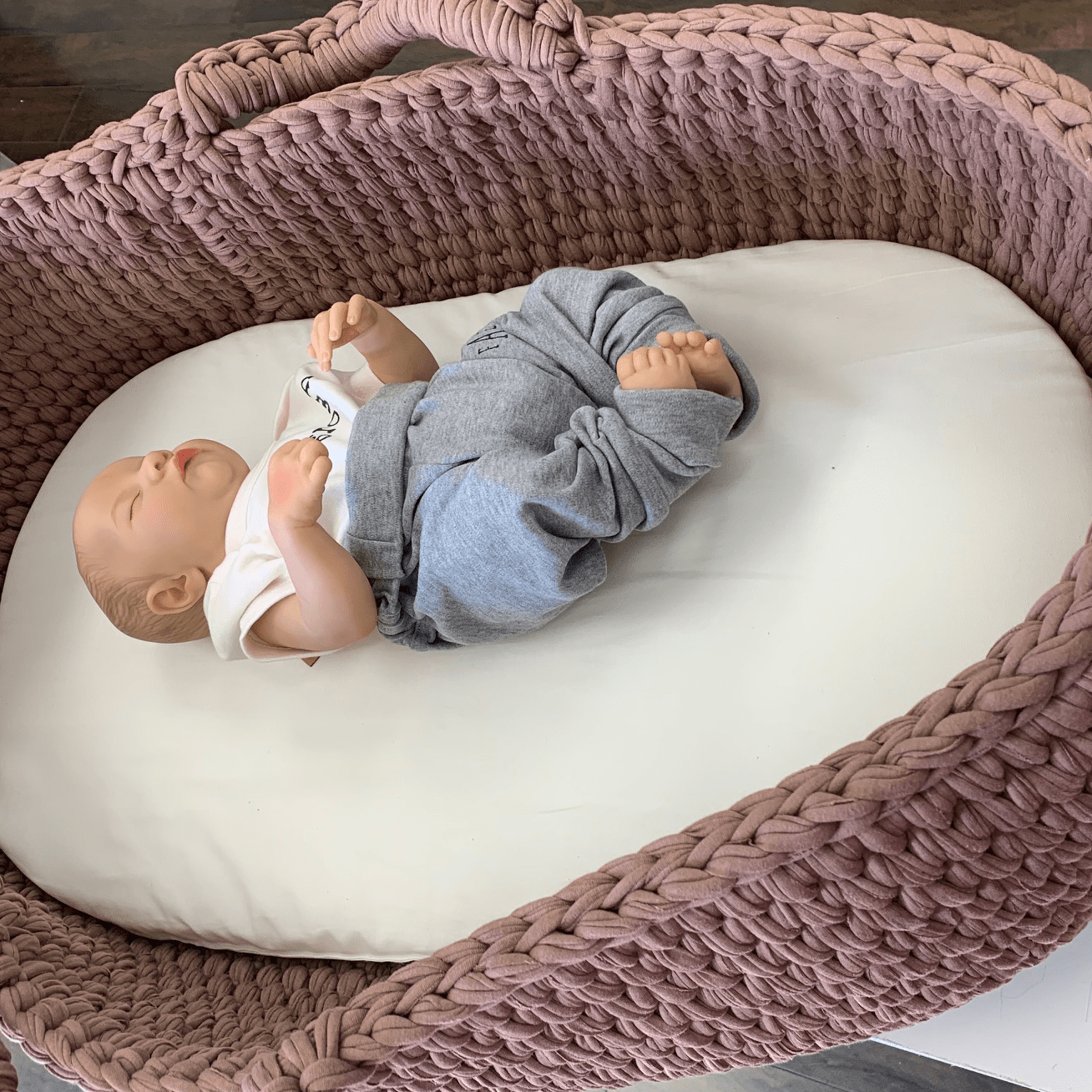 Carry crib on sale